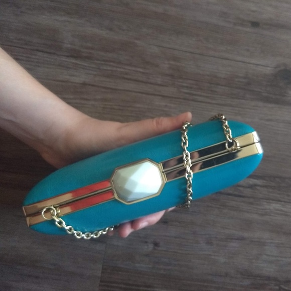 Trina Turk Hard Shell Clutch - Picture 2 of 4